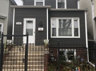 3722 W Shakespeare Ave, Chicago, IL 60647