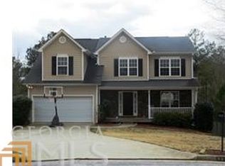 922 Tucker Ln, Loganville, GA