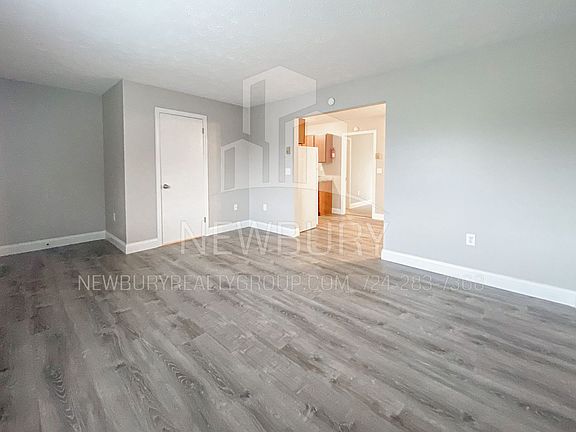 2nd image of 120 Clearview Mdws #Cm-11