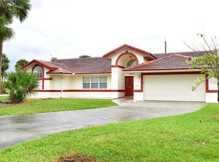 2458 Ravendale Ct, Kissimmee, FL 34758