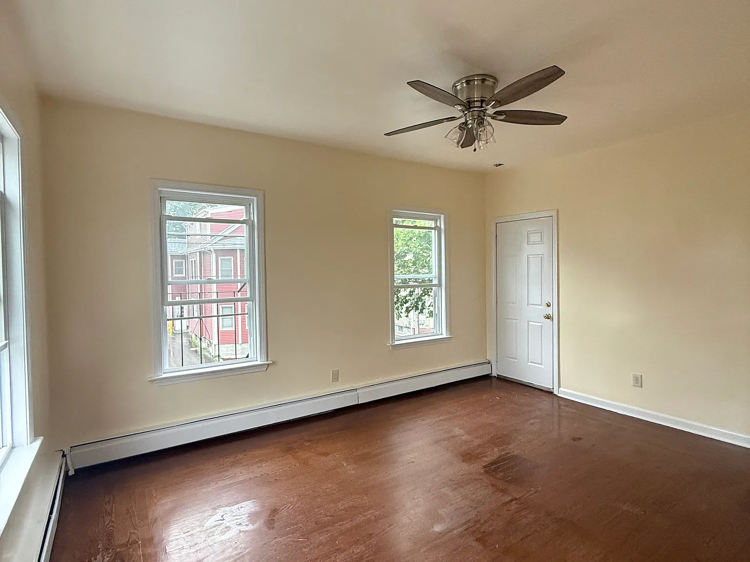 2 bed, $1,850 — Photo 1