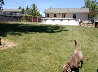 4231 Neuman Rd, Saint Clair, MI 48079