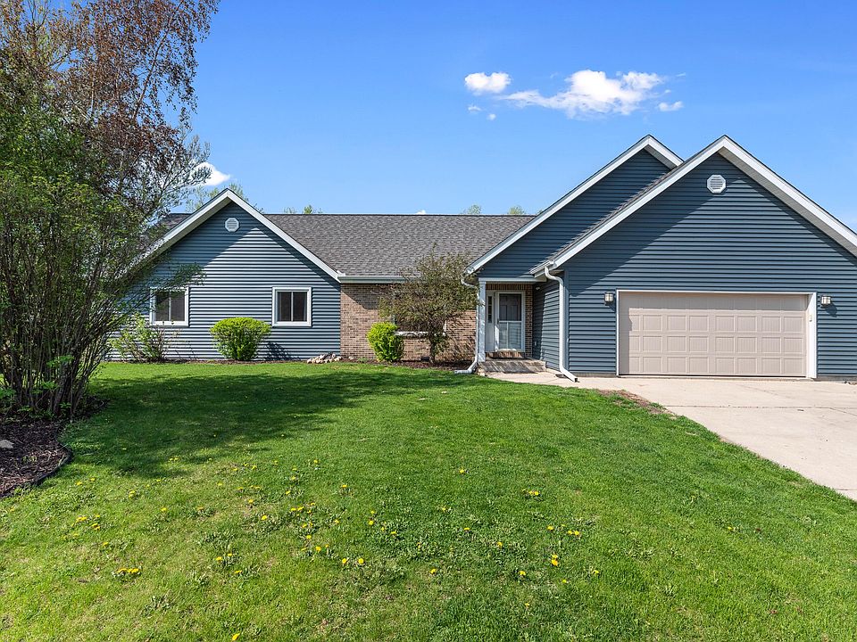 1st image of 1415 Kennedy Dr