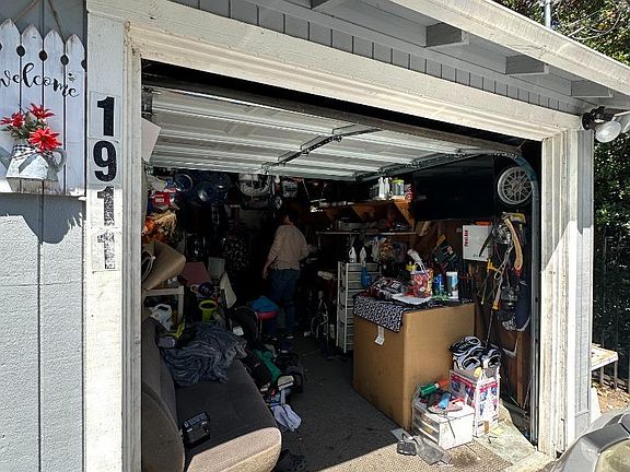 5th image of 1909 Cooley Ave