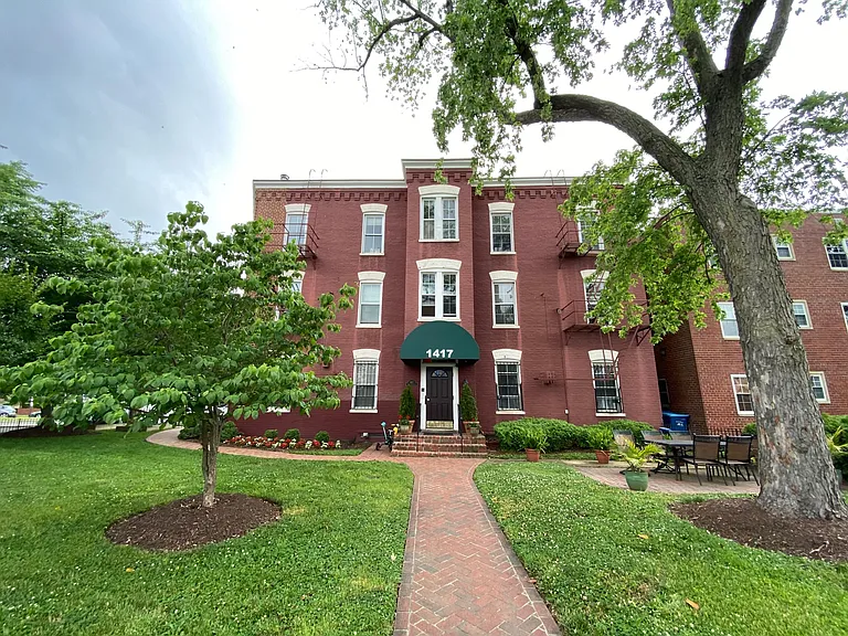 1417 Massachusetts Ave SE #6 — Photo 2