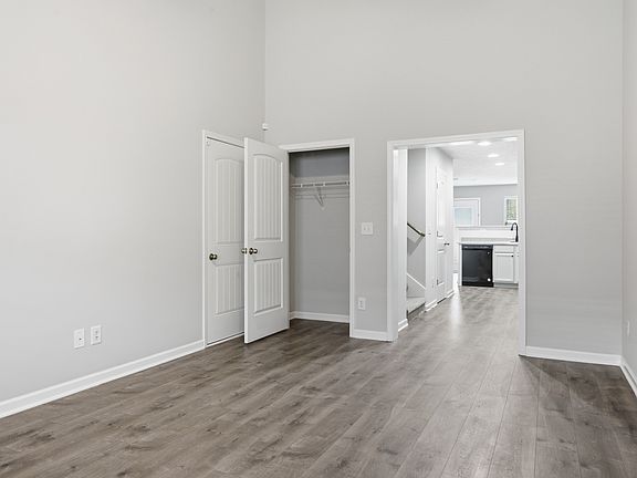 3rd image of 4708 Chelanie Cir