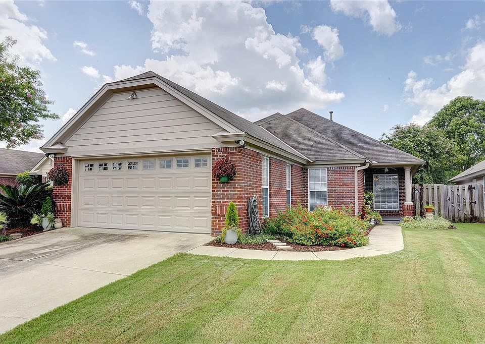 1st image of 8821 Ashland Park Pl
