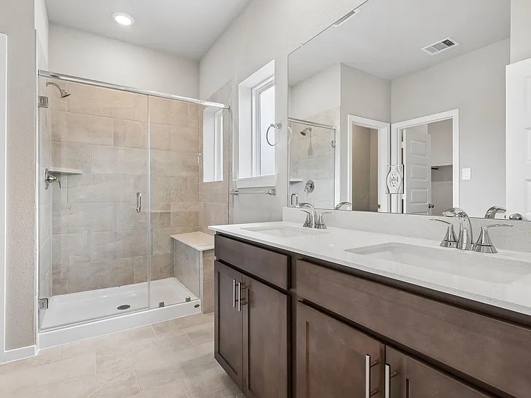 4215 Pine Springs Ct — Photo 28