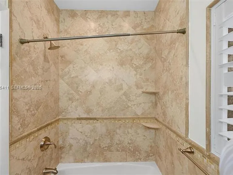 1246 Algardi Ave #0 — Photo 28