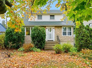 1272 Livingstone Ave, Ottawa, ON K1H 7P8