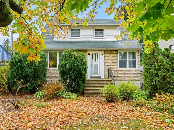1272 Livingstone Ave, Ottawa, ON K1H 7P8
