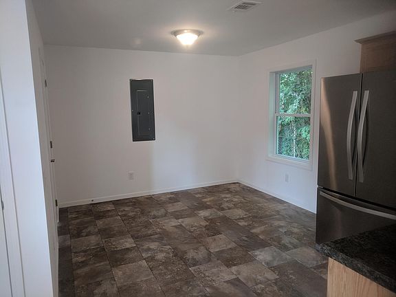 4th image of 118 Ohear Ct