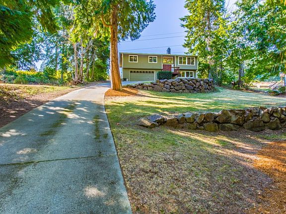 3rd image of 3614 176th Ave E