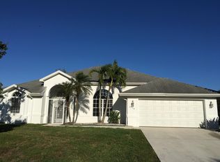 6756 NW Daffodil Ln, Port Saint Lucie, FL 34983