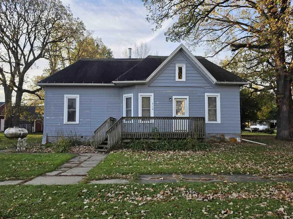 710 Main St, Elma, IA 50628