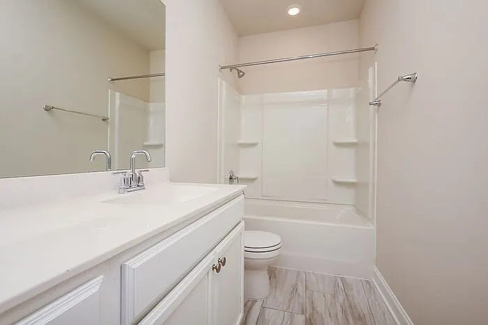 2516 Elmcroft Ave #2516EA — Photo 14