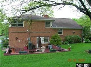 2570 Raleigh Dr, York, PA 17402
