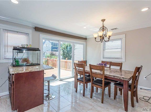 5th image of 2464 Walters Ct