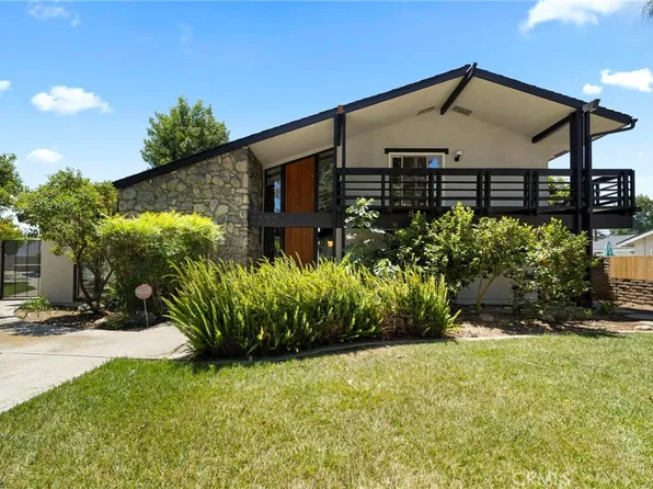 2332 8th St, La Verne, CA 91750