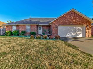 5359 W Soapberry Ct, Springfield, MO 65802