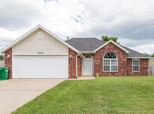519 Crystal St, Lowell, AR 72745