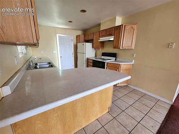 4th image of 1109 S 18th St