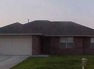 3785 W Roxbury St, Springfield, MO 65807