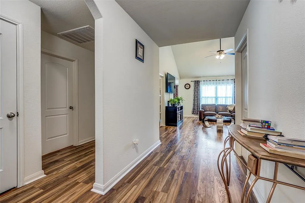 Entry - 2105 Old Harbor Way