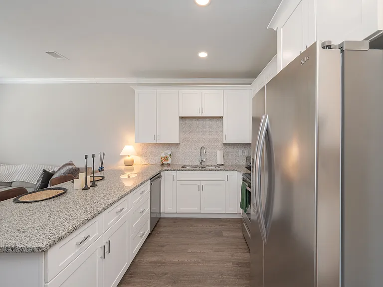 1802 Stable Ln #B2 — Photo 5