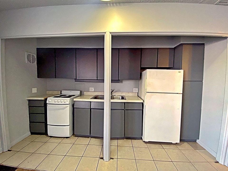 1st image of 1101 N 48th Ave #111925