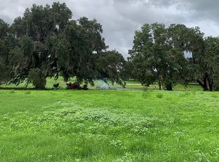 22296 NW 27th St, Morriston, FL 32668