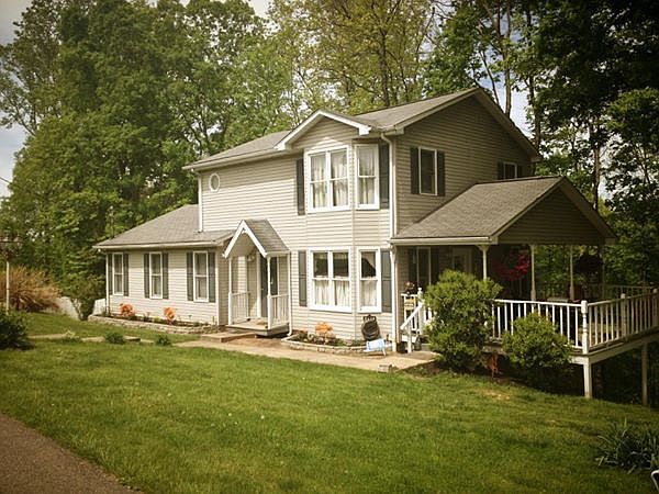 1st image of 78 Harvest Ln