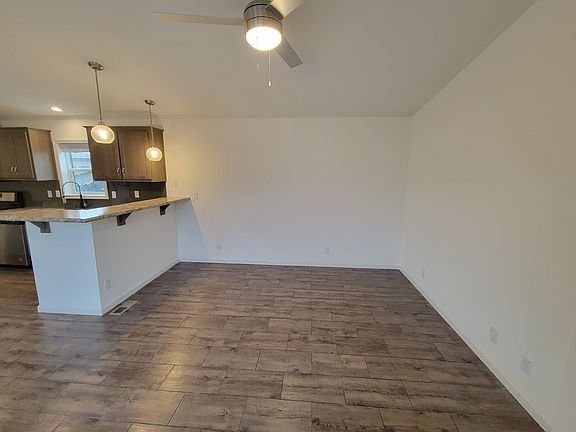 2nd image of 551 Summit Trl #21
