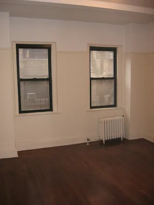 Rented by Shares of New York Marketing LLC | media 8