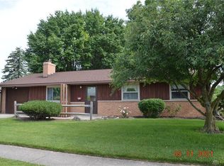 329 Oldham Way, Englewood, OH