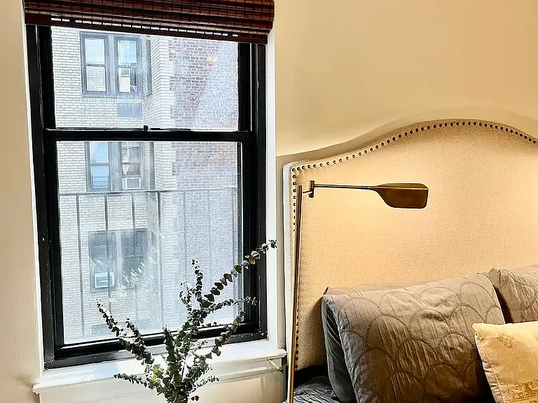 208 E 70th St #5D — Photo 13