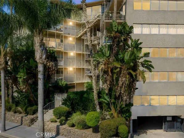 1323 N Spurgeon St APT 2, Santa Ana, CA 92701