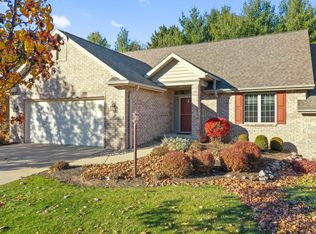 2690 Woodfield Ct, Green Bay, WI 54313