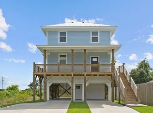 1113 Elm St, Wilmington, NC 28409