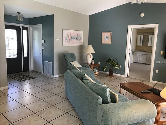2nd image of 3913 Highland Ave W