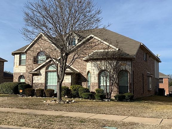 2nd image of 1225 Kensington Dr