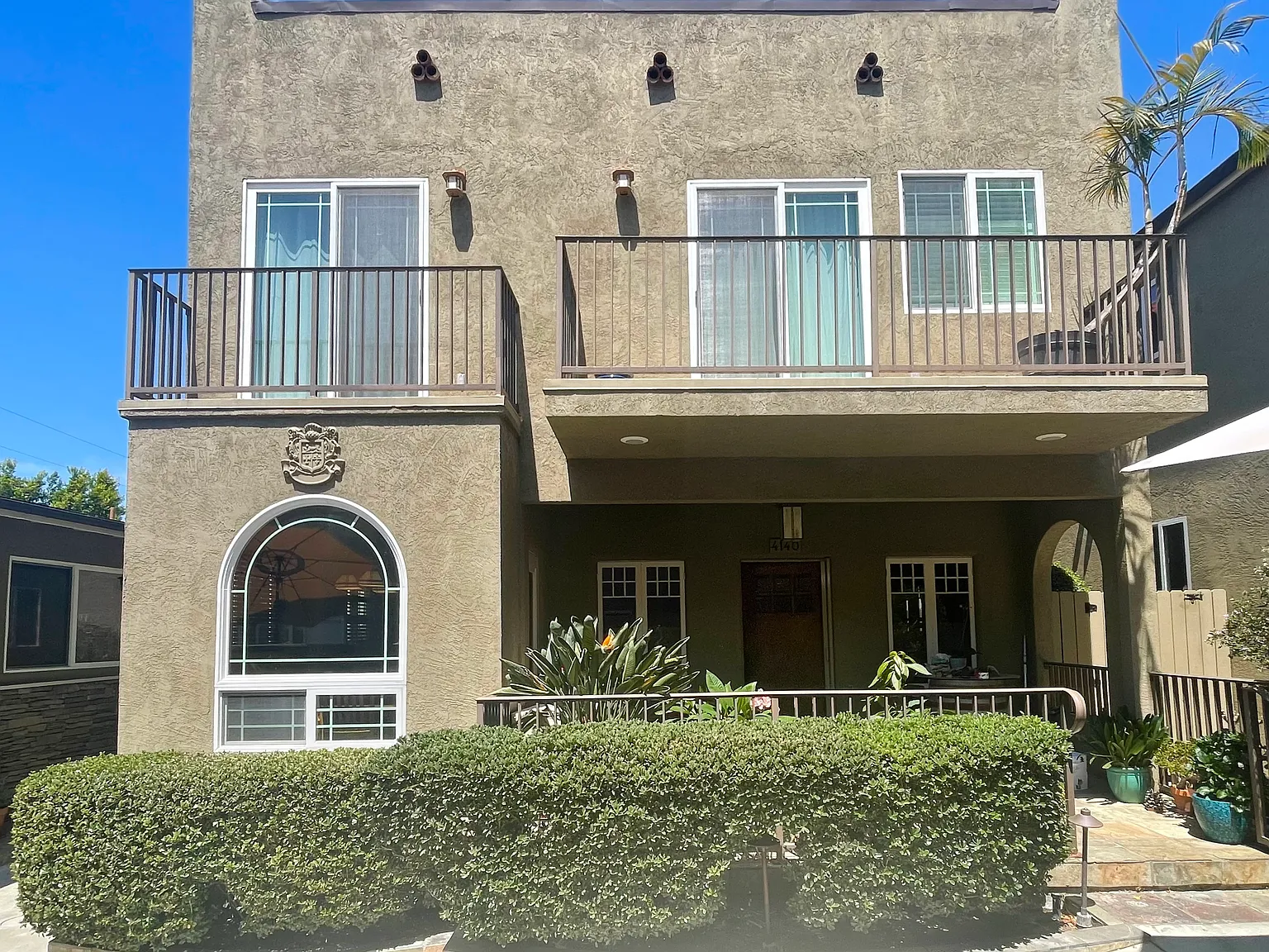 2 bed, 1.5 bath, 1080 sqft, $4,395 — Photo 1