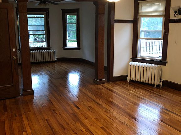 2nd image of 124 Winthrop Ave #2
