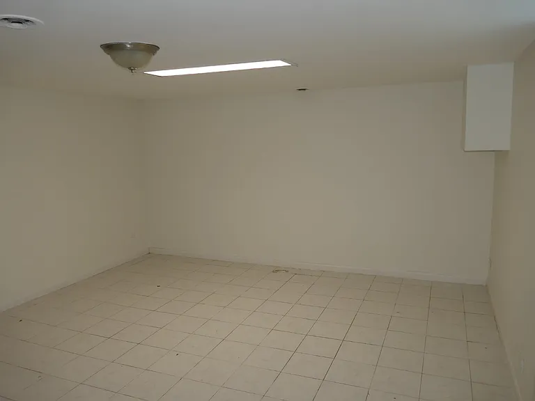5 E Judith Ann Dr — Photo 16