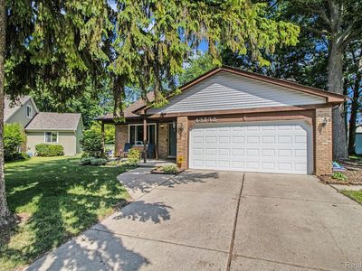 43732 Belleauwood Ct, Canton, MI, 48188