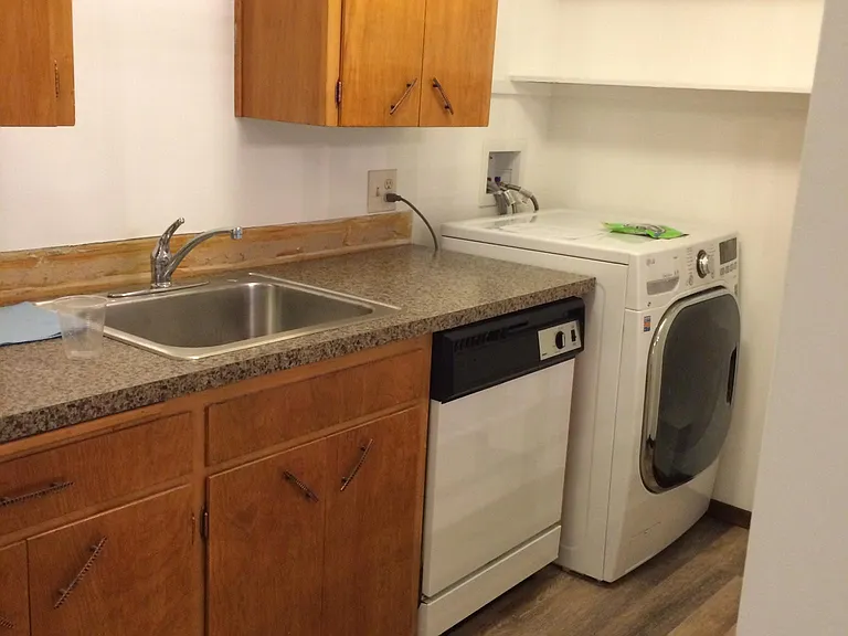 1303 W 13th Ave #6 — Photo 15