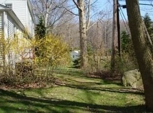 10 Short Dr, Wilmington, DE 19810