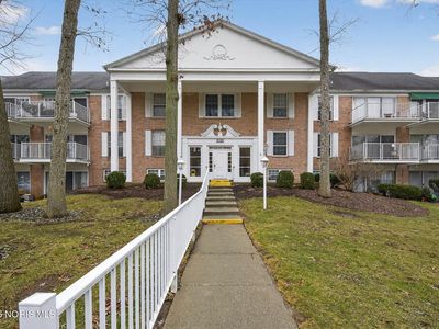 5679 Monroe St #803, Sylvania, OH, 43560