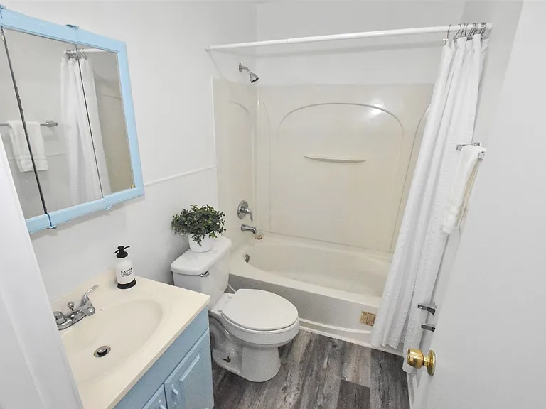 2120 Kennesaw Dr #2 — Photo 17