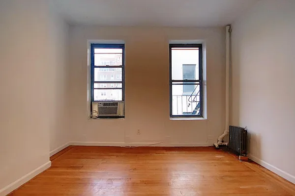 Rented by Halstead Real Estate | media 6